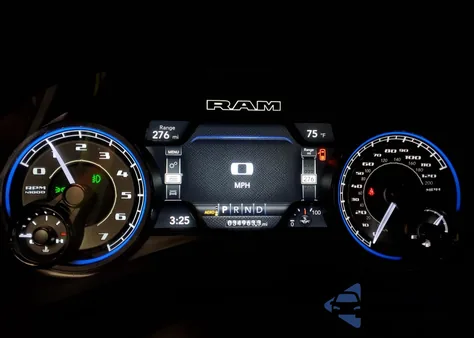 2022 Ram 1500 Limited из США, поврежденный, VIN 1C6SRFHT6NN446963